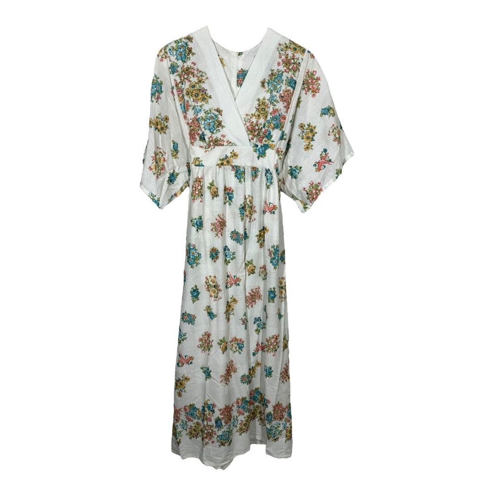 Vintage 1970s Floral Long House Dress Nightgown Medium White Cottage Boho Dainty